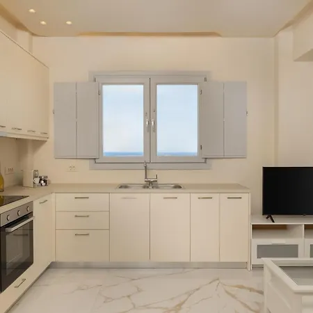 Azure Bliss Villa Karterádosz