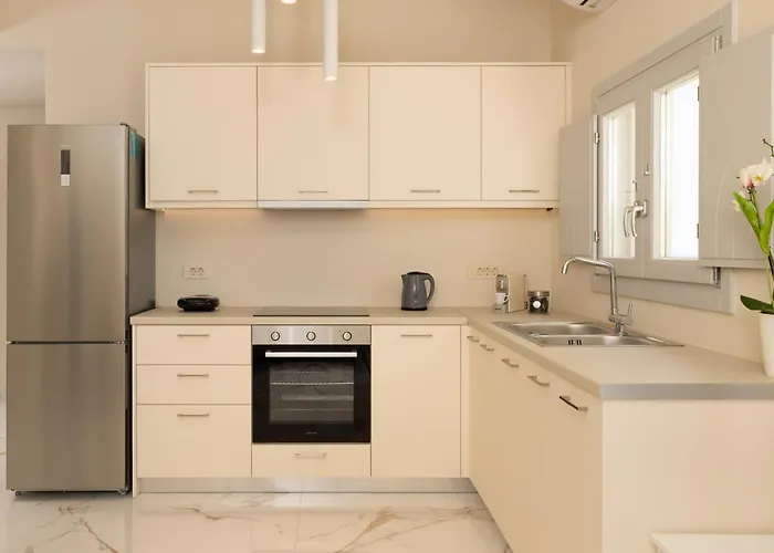 Azure Bliss Villa Karterádos